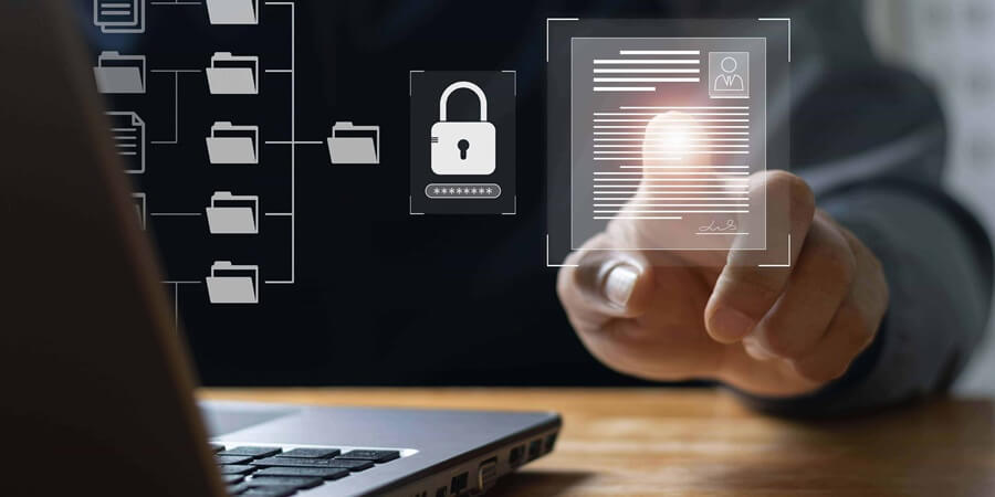 Gestión digital del puesto de trabajo durante las vacaciones para evitar vulnerabilidades