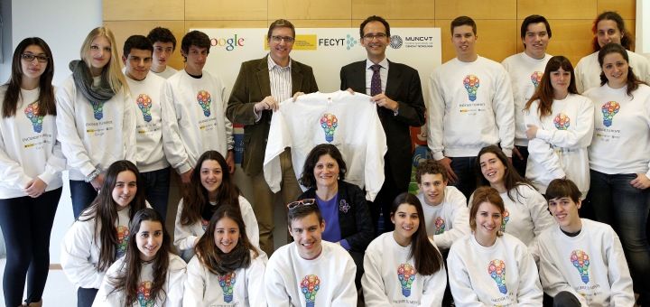 Google, con la FECYT, organiza talleres de programación para niños