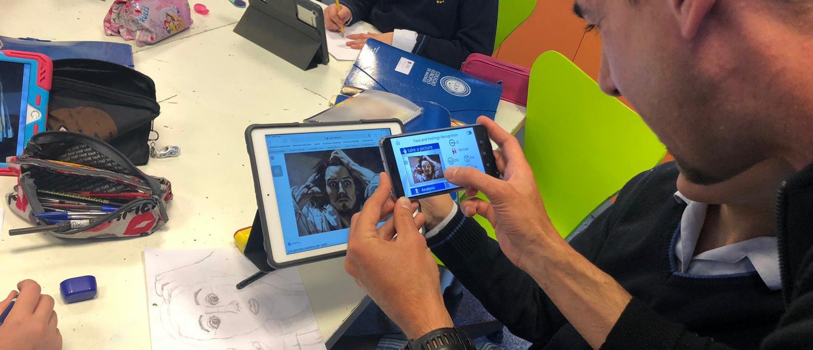 Una app que reconoce emociones en los retratos