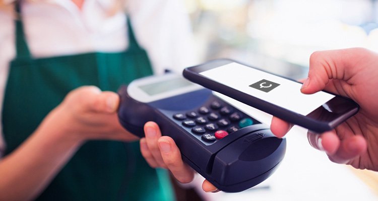 Contactless gana al efectivo