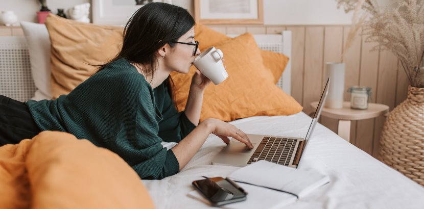 ¿Por qué cada vez más personas deciden aprender un idioma online?