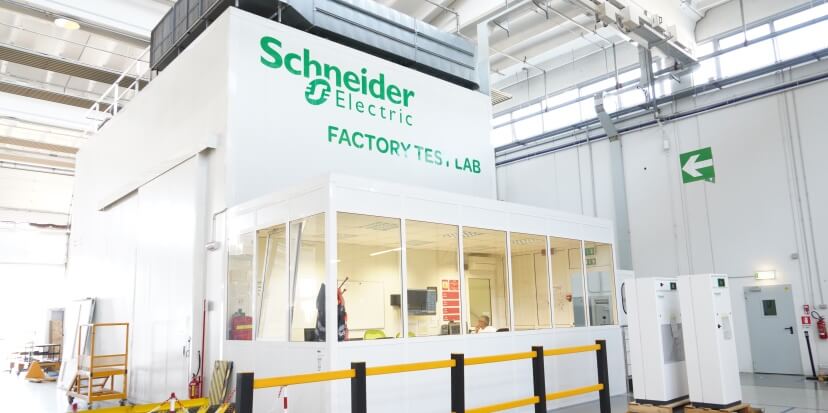 Schneider Electric y STACK EMEA colaboran por un futuro sostenible y digital