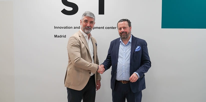 Acuerdo de UST e Infobip para integrar Inteligencia Artificial conversacional en compras online