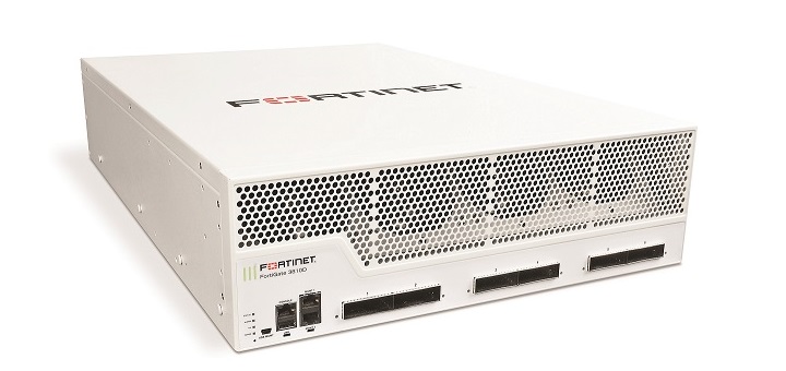 Fortinet lanza un firewall para centro de datos con interfaces de 100 GbE y rendimiento de 300 Gbps