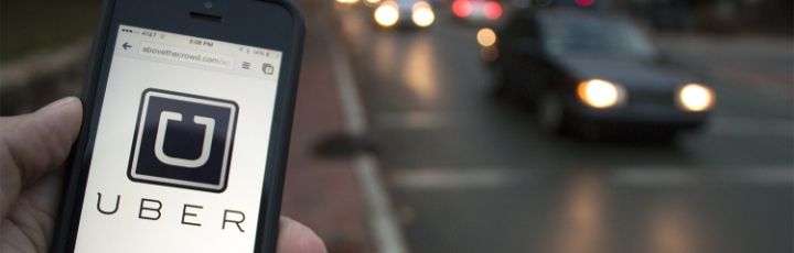 Uber recula y dice que aceptaría recurrir a conductores con licencia en España